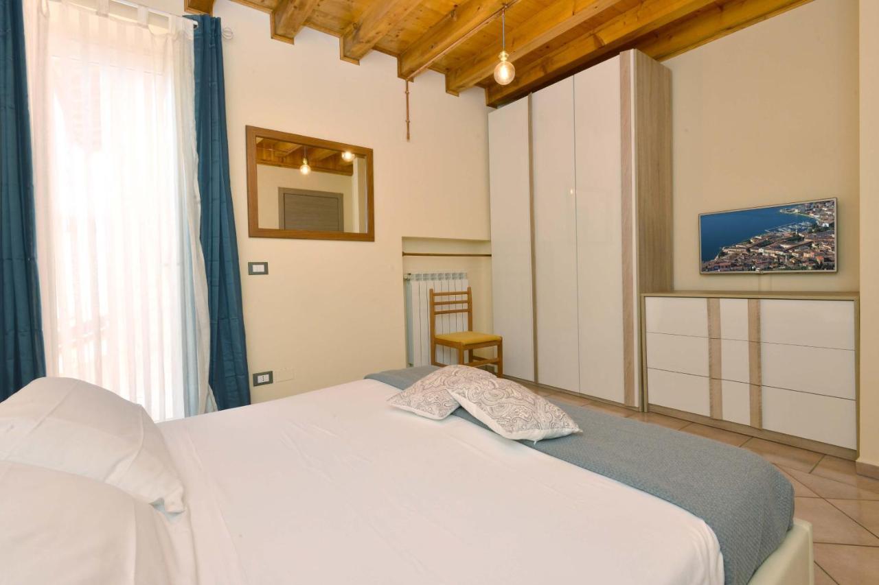 Antiche Rive Holidays Apartments Salò Zewnętrze zdjęcie