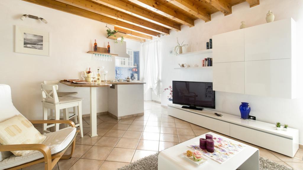 Antiche Rive Holidays Apartments Salò Zewnętrze zdjęcie