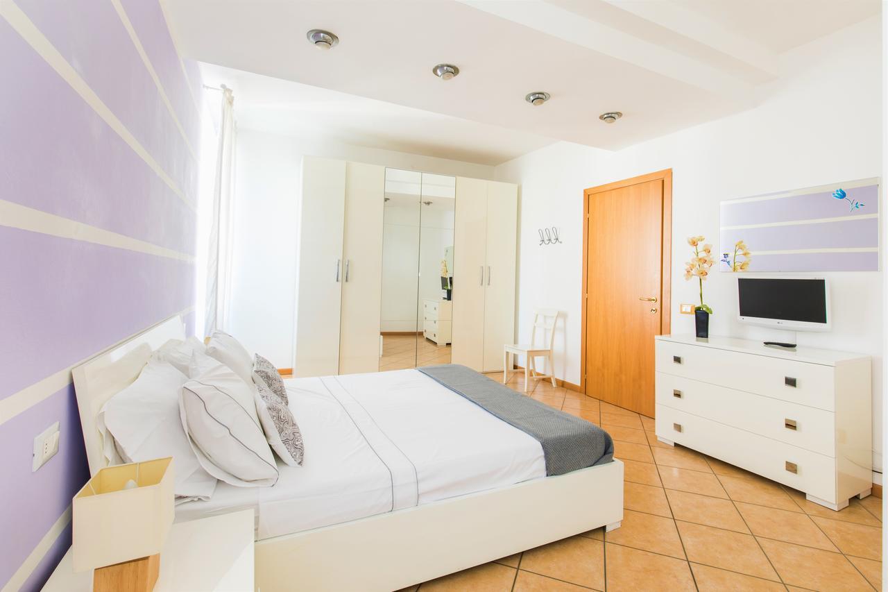 Antiche Rive Holidays Apartments Salò Zewnętrze zdjęcie