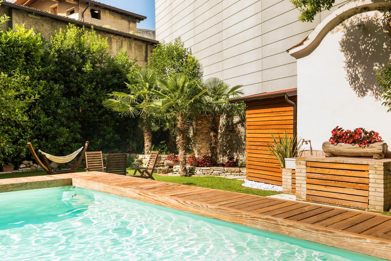 Antiche Rive Holidays Apartments Salò Zewnętrze zdjęcie